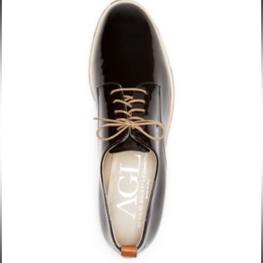 Agl Attilio Giusti Leombruni
Women's Black Oxford Flats Lace Up Patent